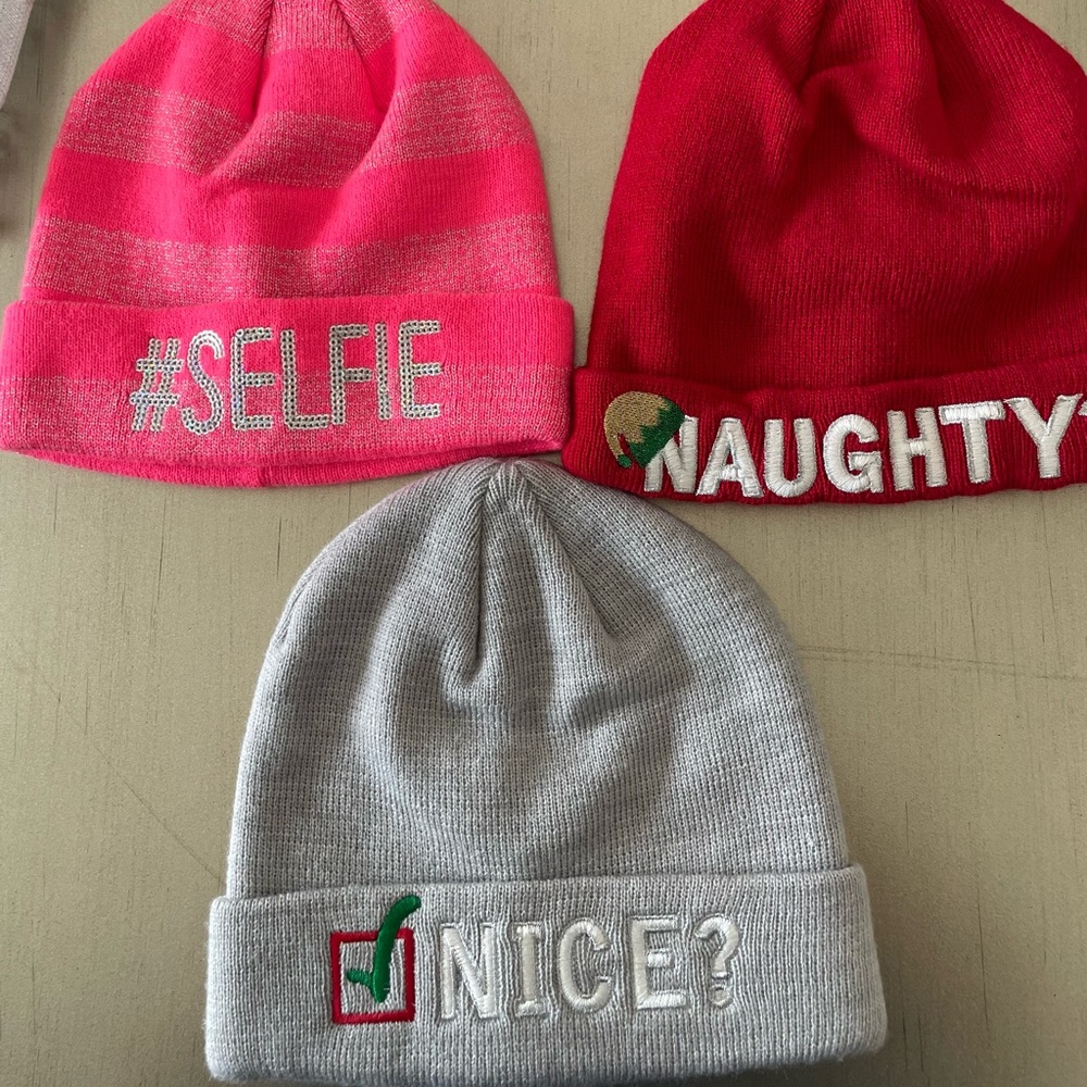 GIRLS Hat!($7 EACH)